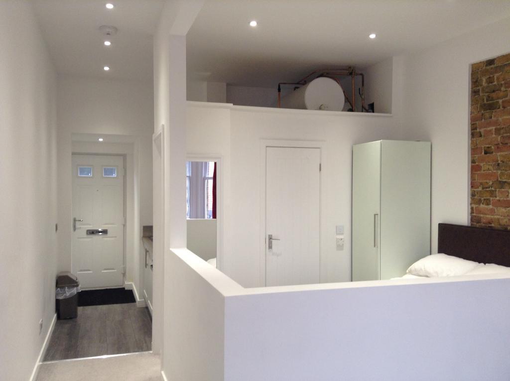 Central Windsor Apartments Δωμάτιο φωτογραφία
